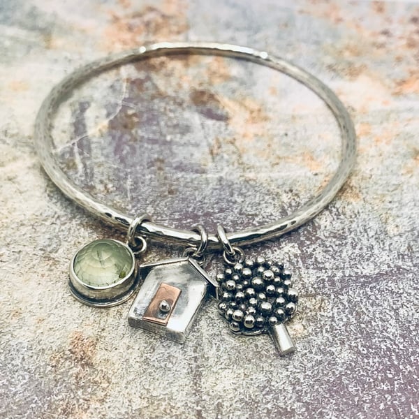Sterling Silver Tee & Beach Hut Charm Bangle Handmade