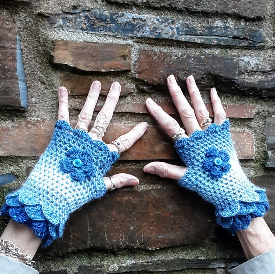 Wrist warmers. Fingerless gloves. Crochet gloves. Free first class UK postage.