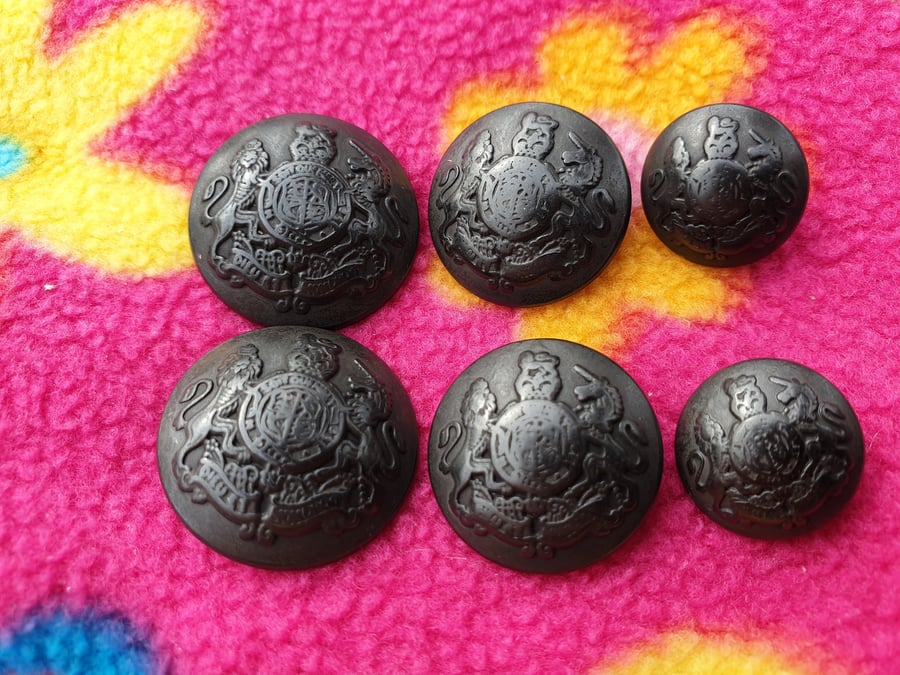 23mm Italian Black metal crest Button in 3 sizes Available in 15mm 21mm & 23mm