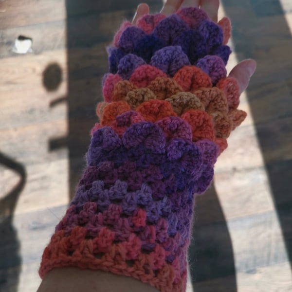 Handcrafted with Heart – Dragon Scale Fingerless Gloves