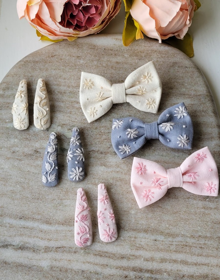 Hand embroidered hair clip and bow, vintage Flowers, birthday gift for girls