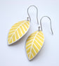  Leaf oval earrings in yellow - Image 2