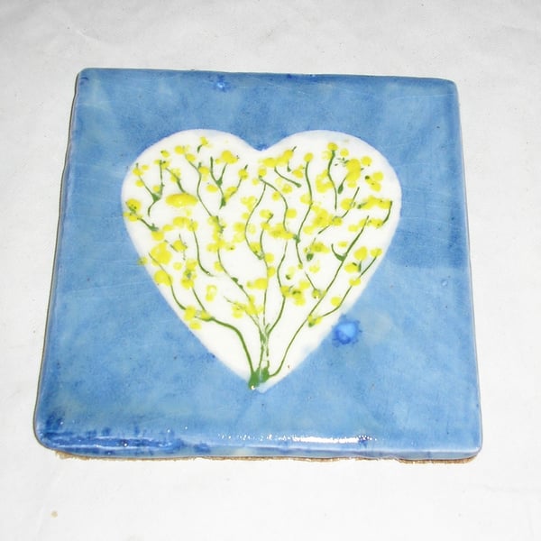 POTTERY DECORATIVE TILE COASTER WITH HEART AND FLOWERS