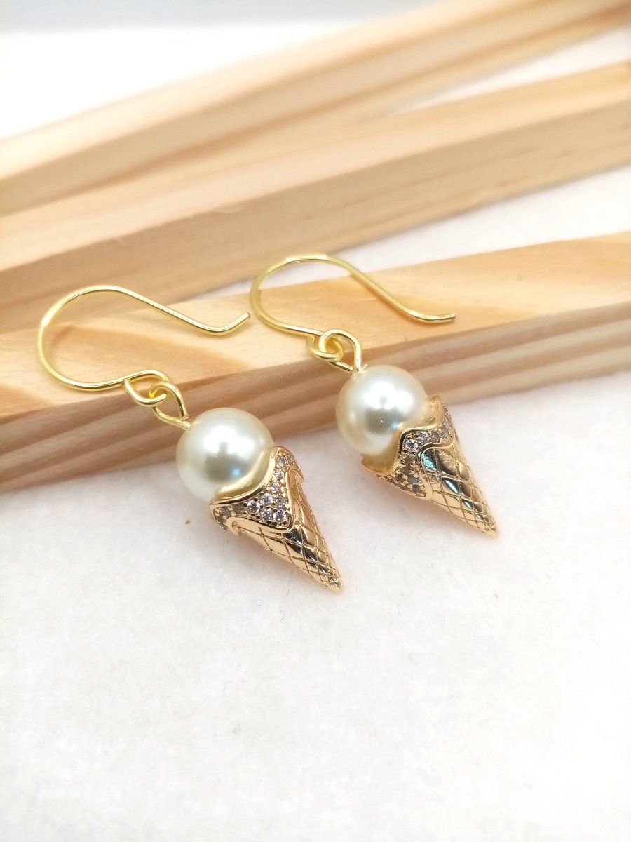Ice Cream Cone Earrings, Novelty Earrings, Gifts for her, Free Postage