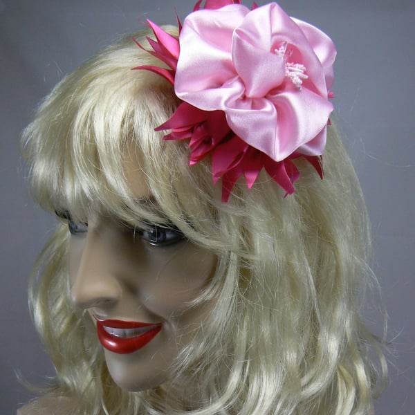  Floral hair comb (cerise and pink)