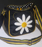 Simple Daisy handbag - Image 3