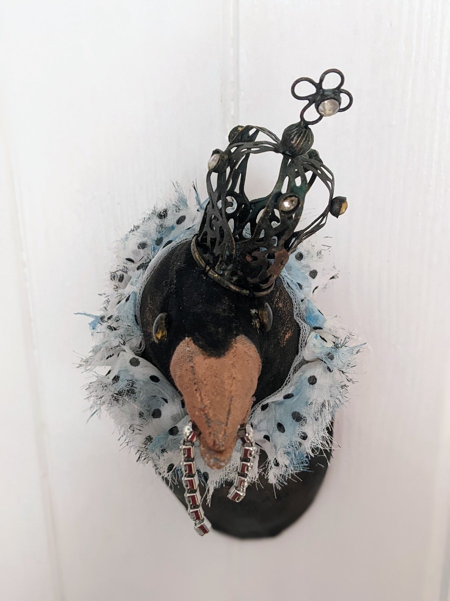 The Royal thief Handmade Royal Raven faux taxidermy