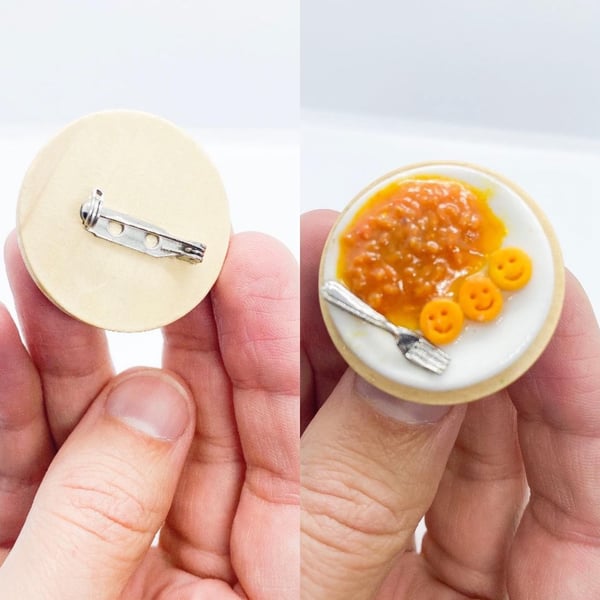 This quirky and fun Miniature Beans and Smiley Faces Badge