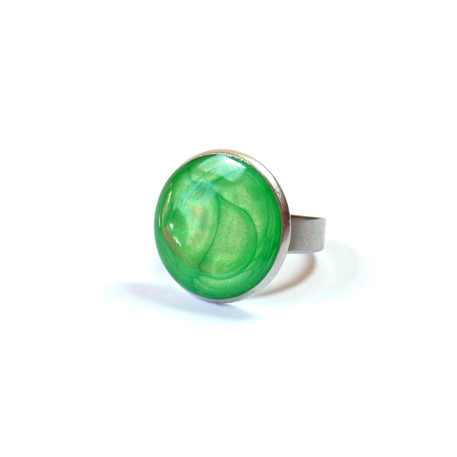 Shimmering bright green adjustable steel statement ring for women, 