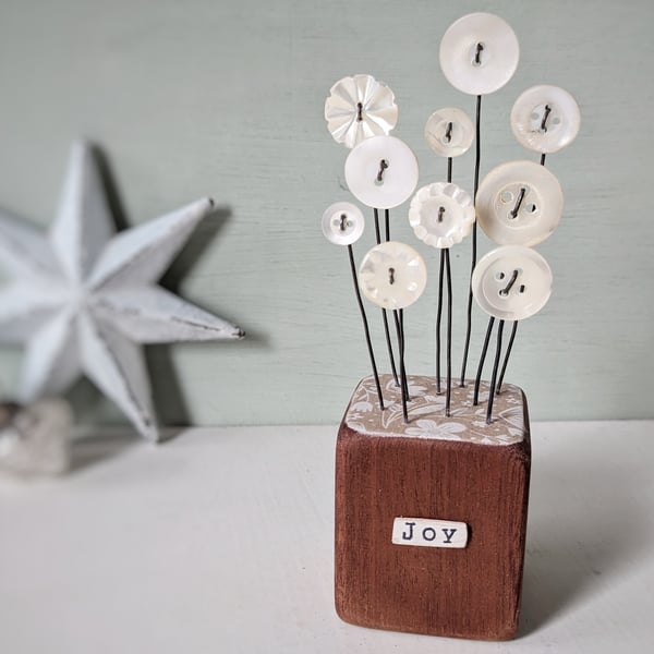 Mother of Pearl Buttons in a Wood Block 'Joy'