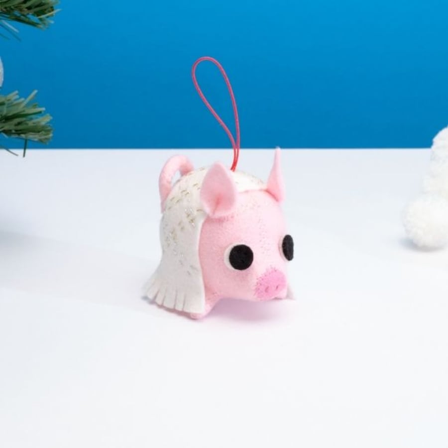 Pig in a blanket hanging decoration