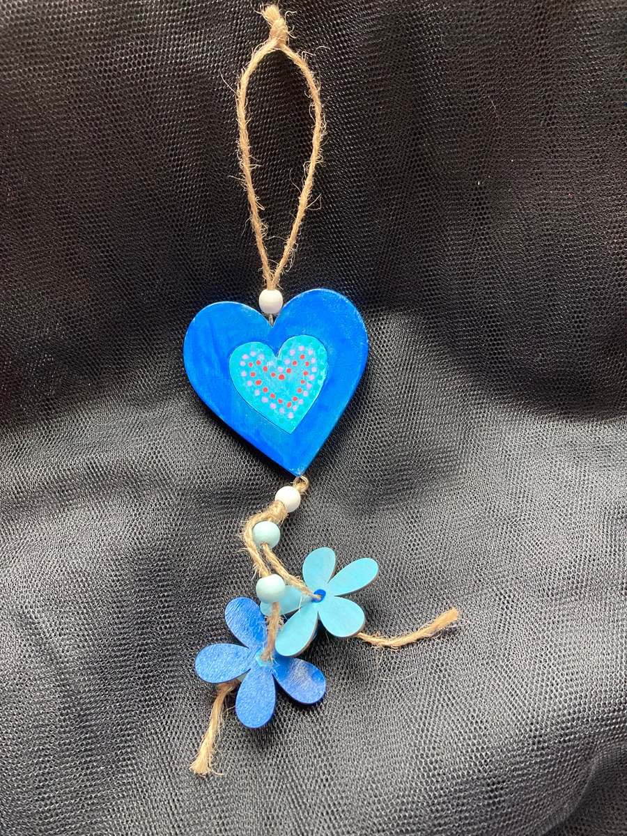 Up cycled hand painted hanging heart and flowers 