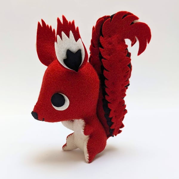 Red Squirrel, felt ornament