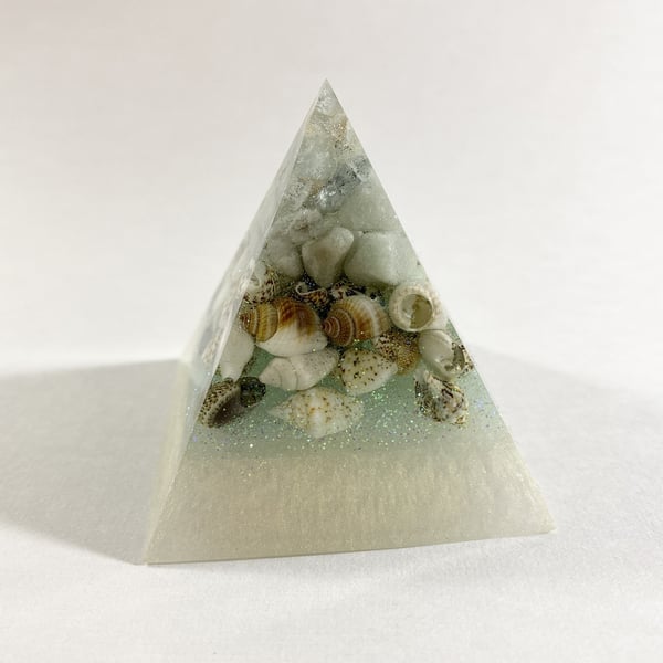 Resin & Aquamarine Crystal Pyramid