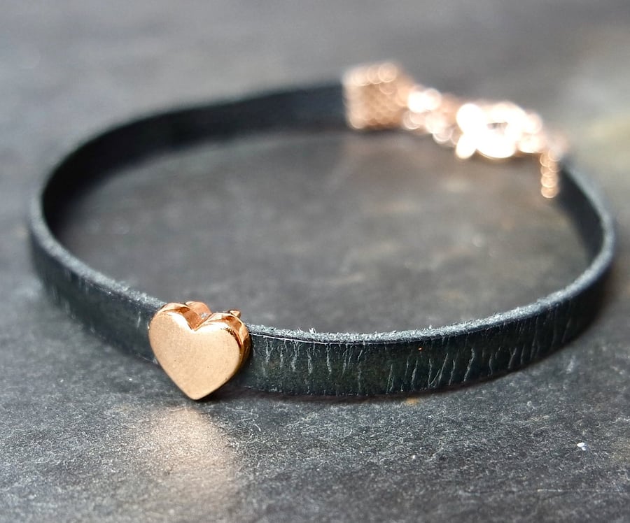 Leather bracelet - Heart black rose gold