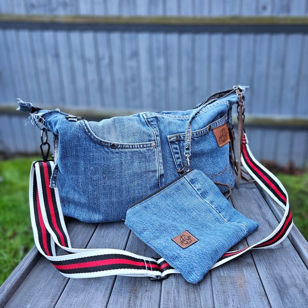 Jeans crossbody bag, denim messenger bag,  handmade jeans bag, slouchy handbag 