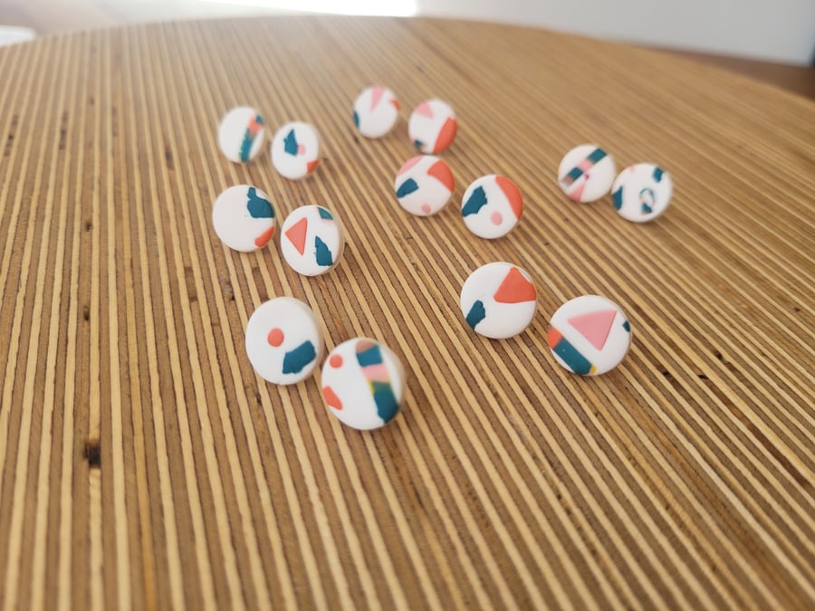 Graf Stud Solid - Polymer Clay Stud Earrings