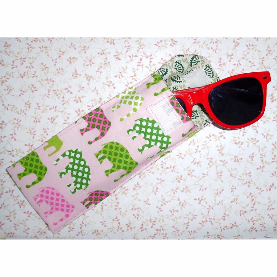 Glasses case - Elephants