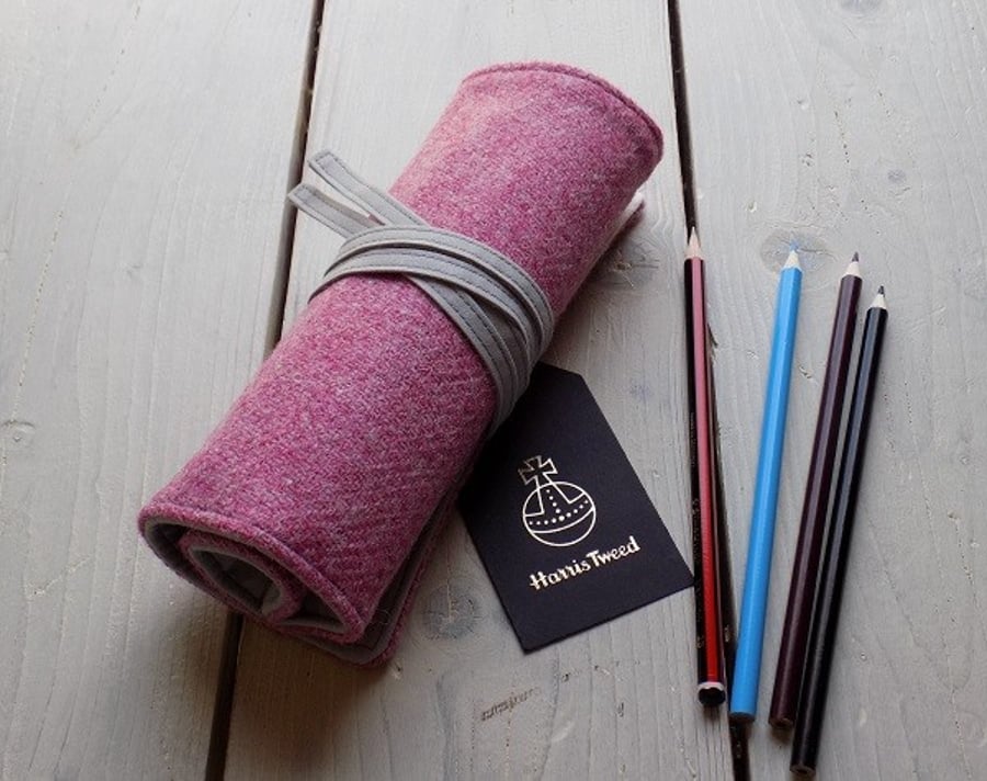Harris Tweed pencils roll in strawberry ice pink. Includes pencils