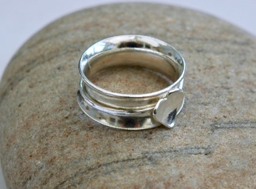 Silver Spinner Ring with Silver Heart,  size O