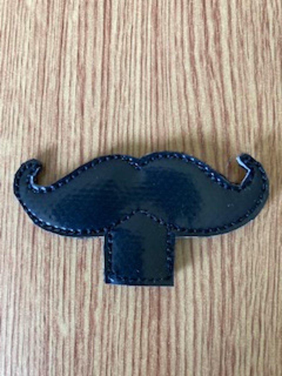 71  Moustache pencil topper