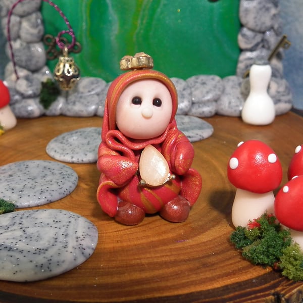 Tiny Garden Gnome 'Polly' with jewel OOAK Sculpt Ann Galvin