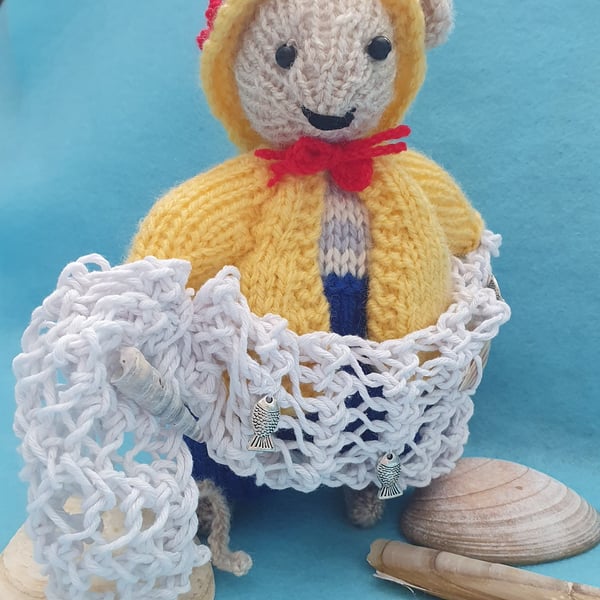 Hand Knitted Mouse - Barnaby