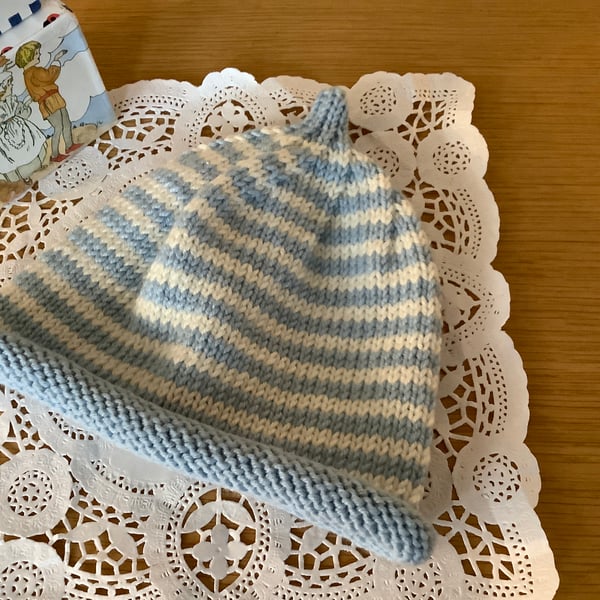 Hand Knitted Baby Beanie 0-6 Months