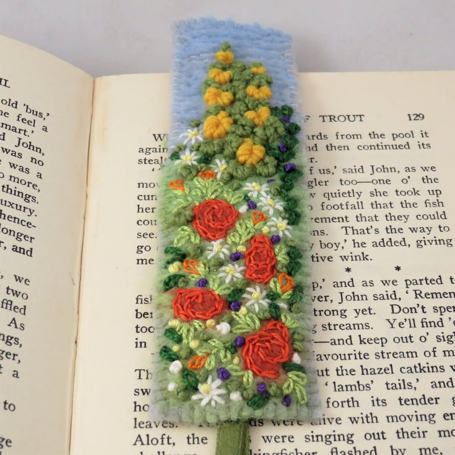 Bookmark - Orange rose garden embroidered and felted