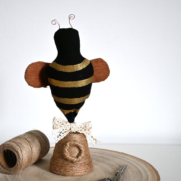 Primitive bee on hive keepsake decoration