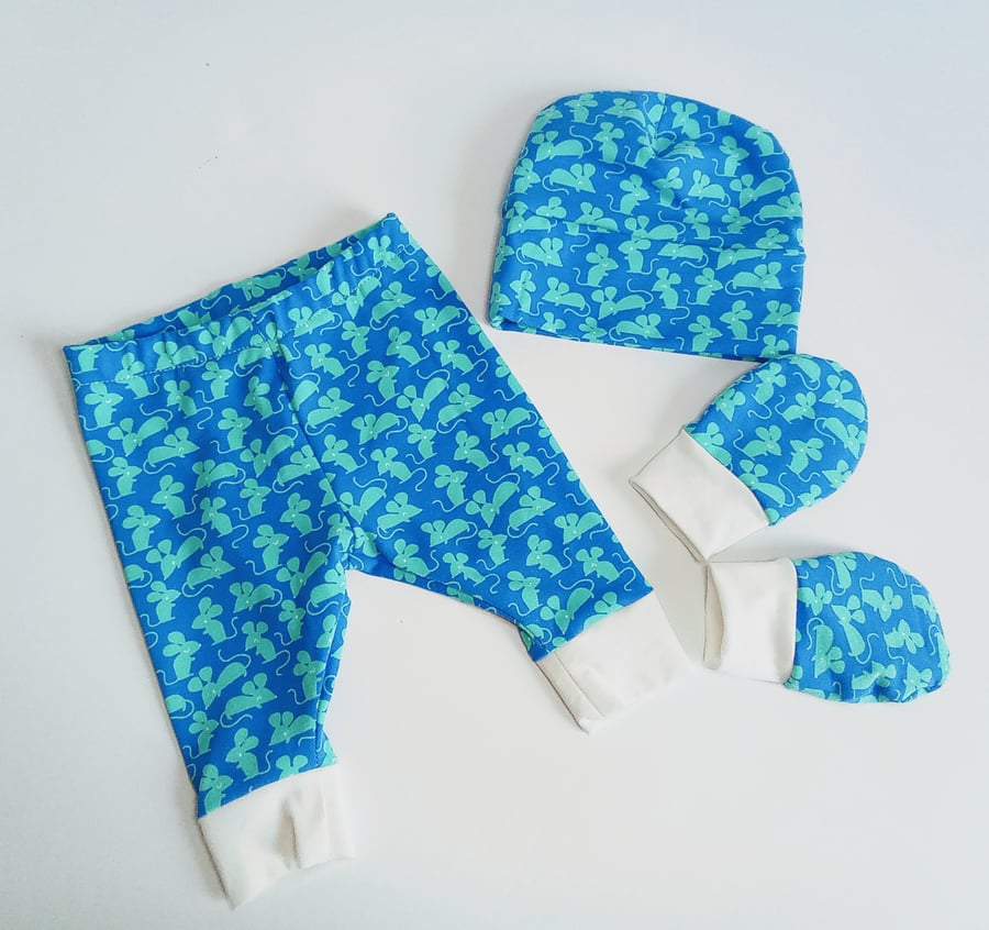 Unisex Newborn Leggings, hat, mittens, baby shower gift, gift for new baby, mice
