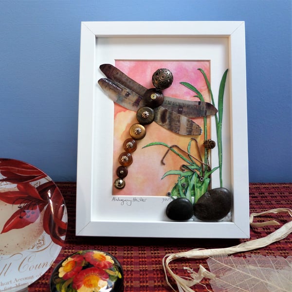 Mahogany Hawker Beaded Dragonfly Frame