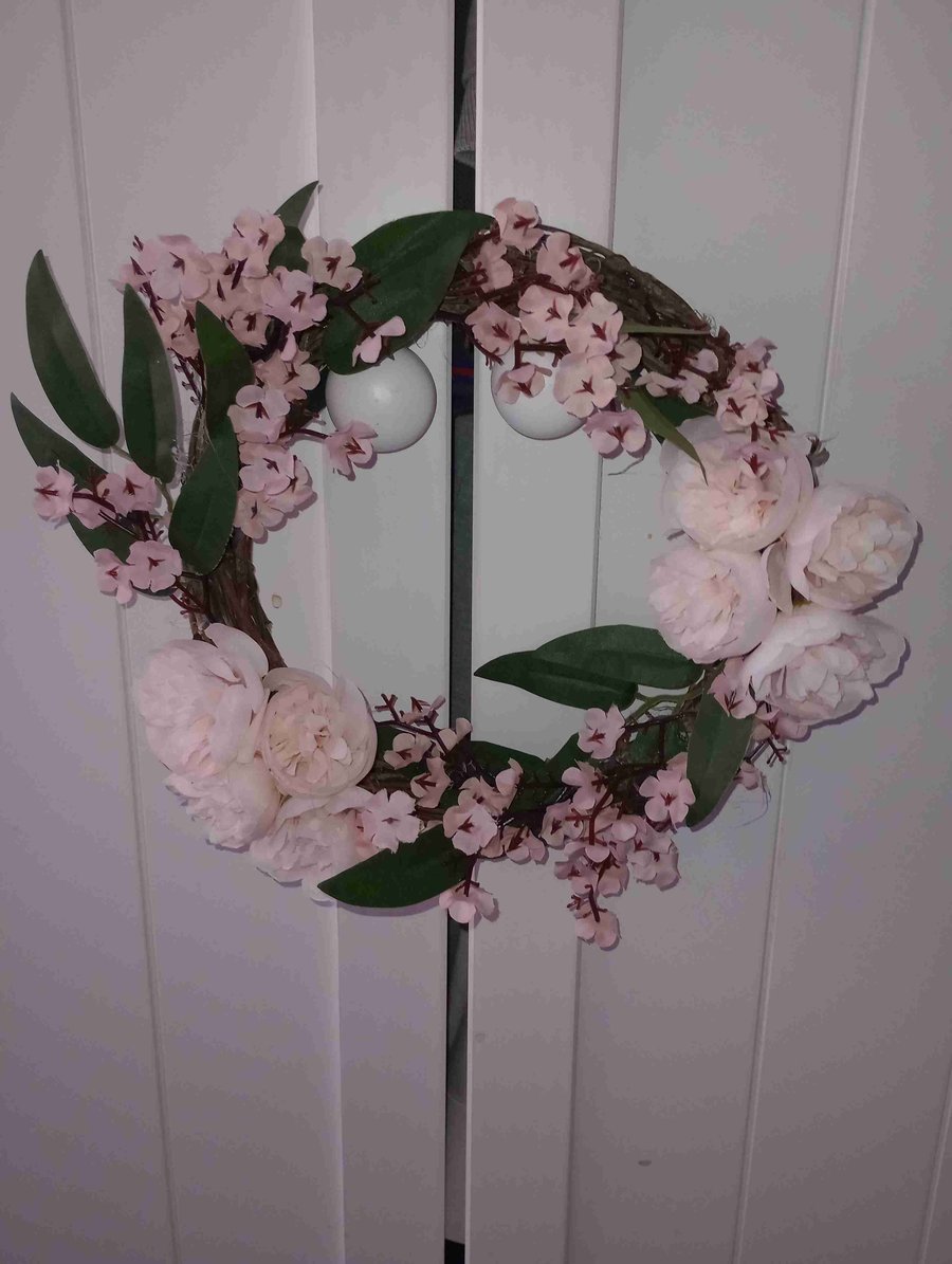 Pale Pink Oriental Style Wreath 20cm Wide