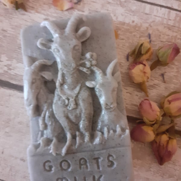 Handmade Goats Milk Essential Oil Lavender Rustic Large Soap 125g