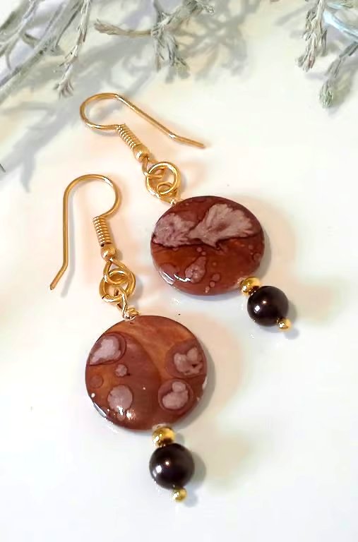 Mother of Pearl & Shell Pearl Earrings Gold Plated