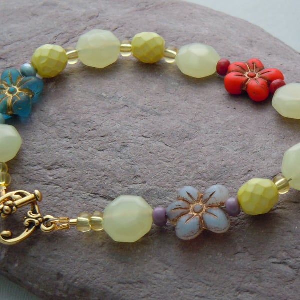 Lemon Jade & Czech glass bead bracelet