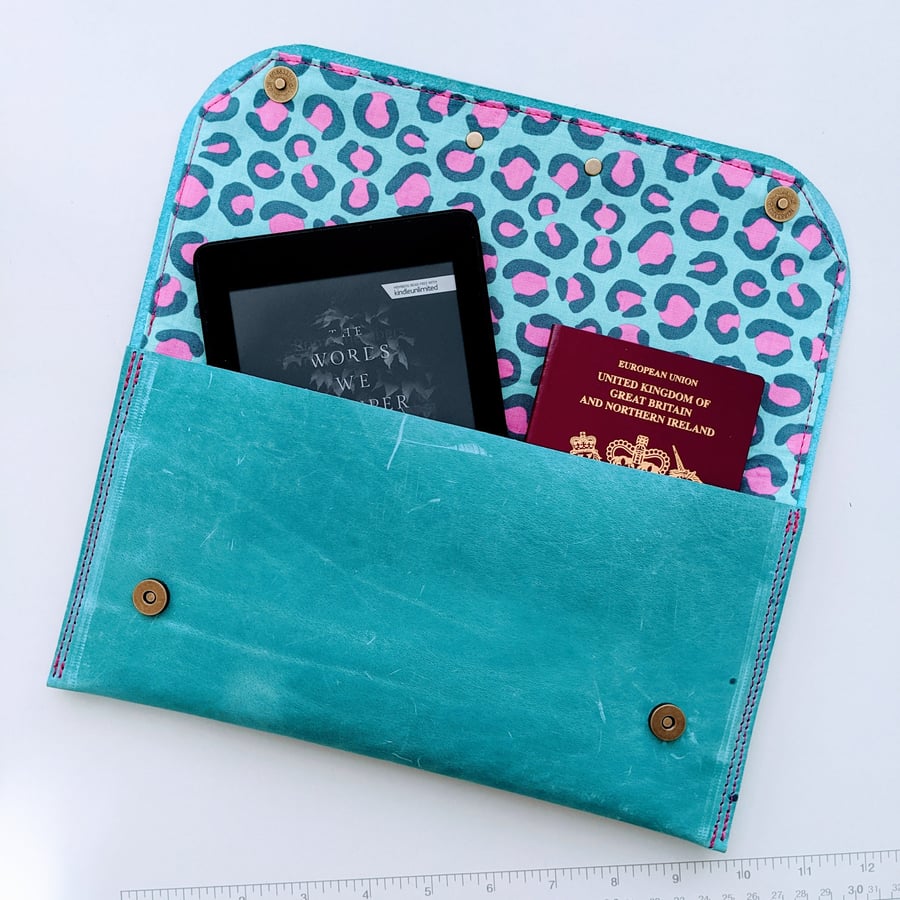 Leather passport wallet with genuine leather and fun print lining