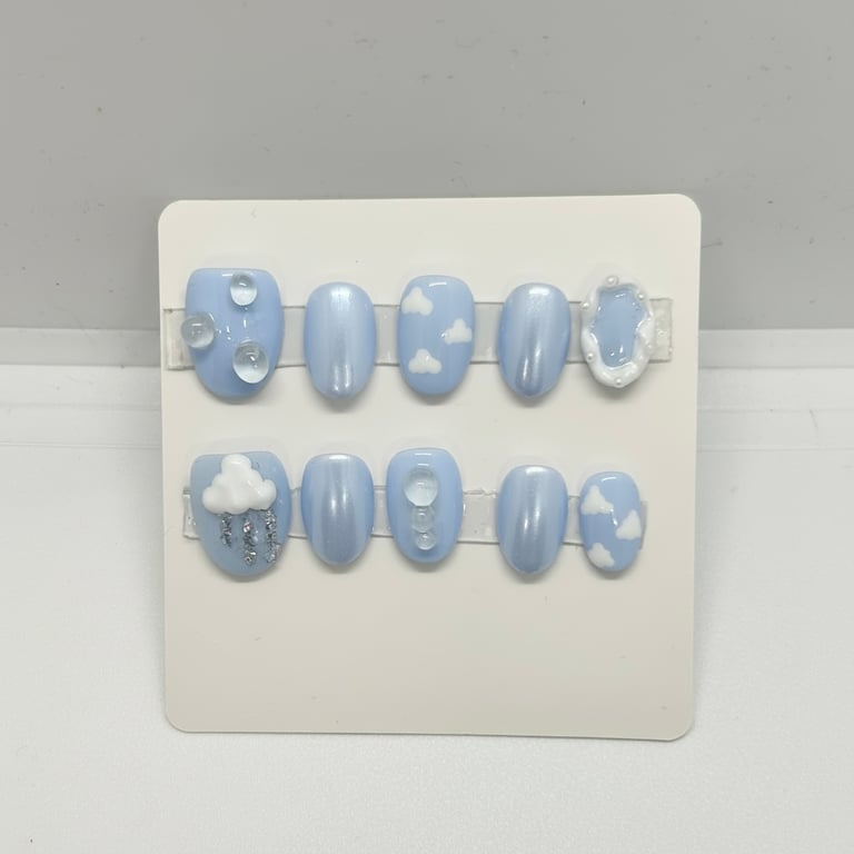 Cloud Press on Nails 