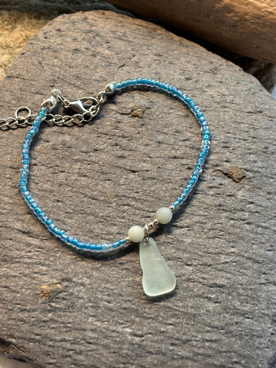Bracelet - Seaglass, seed beads and amazonite