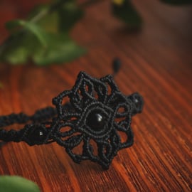 Women's flower bracelet with black tourmaline 