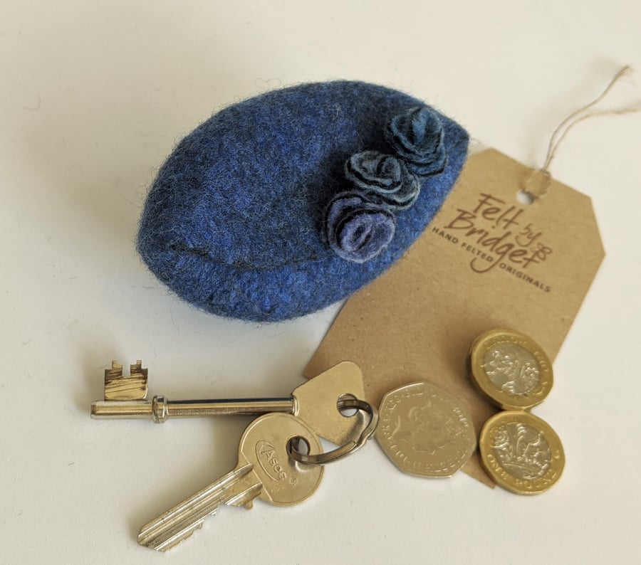 Small felted Pod Purse: Denim blue