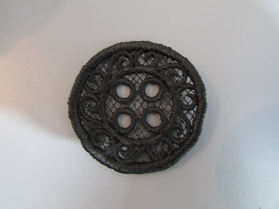 Embroidered Button Lace Applique