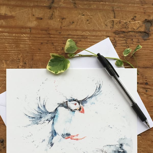 Flying Puffin Card, Puffin Greetings Card, Wildlife Art, Note Card, Art Card, Bi