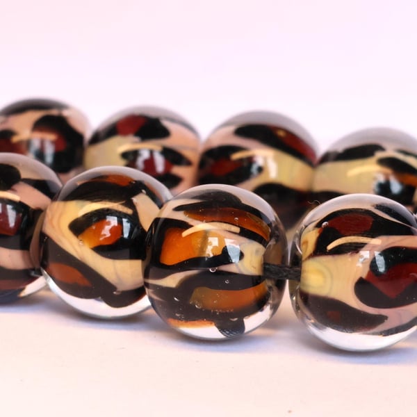 Handmade leopard print patterned lamp work glass beads