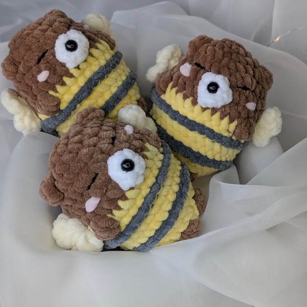 Crochet Bear-Bee