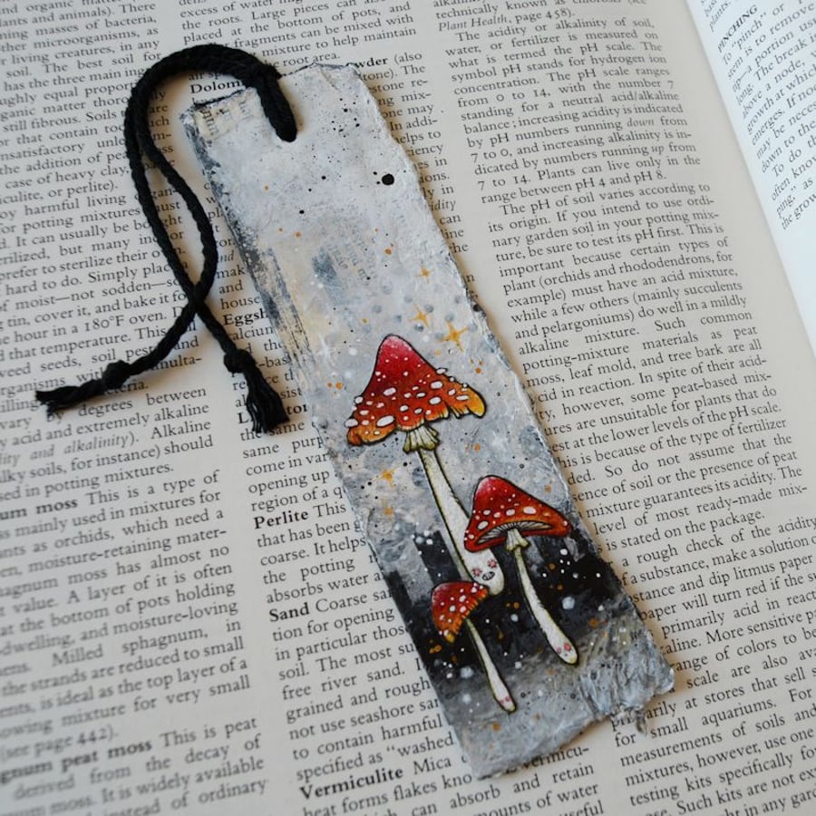toxic toadstool bookmark (no.4)