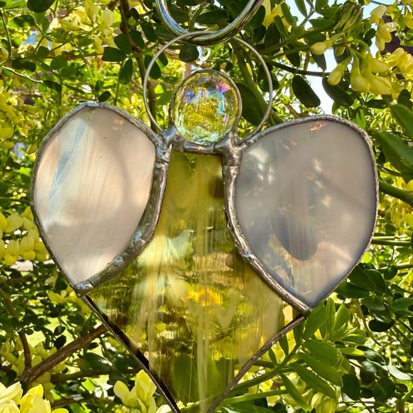 Stained Glass Heart Angel - Soft yellow and white wispy glass