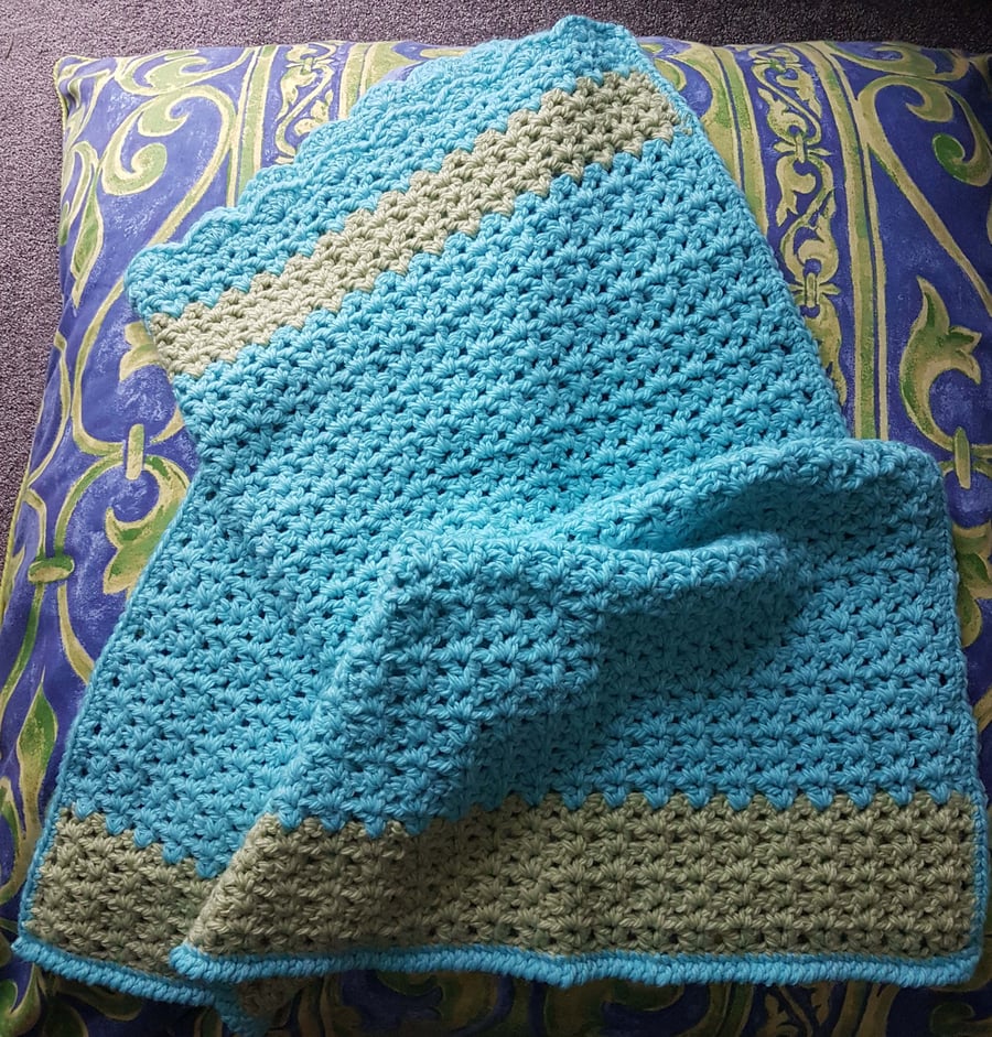 Chunky Aqua & Lime Crochet Baby Blanket