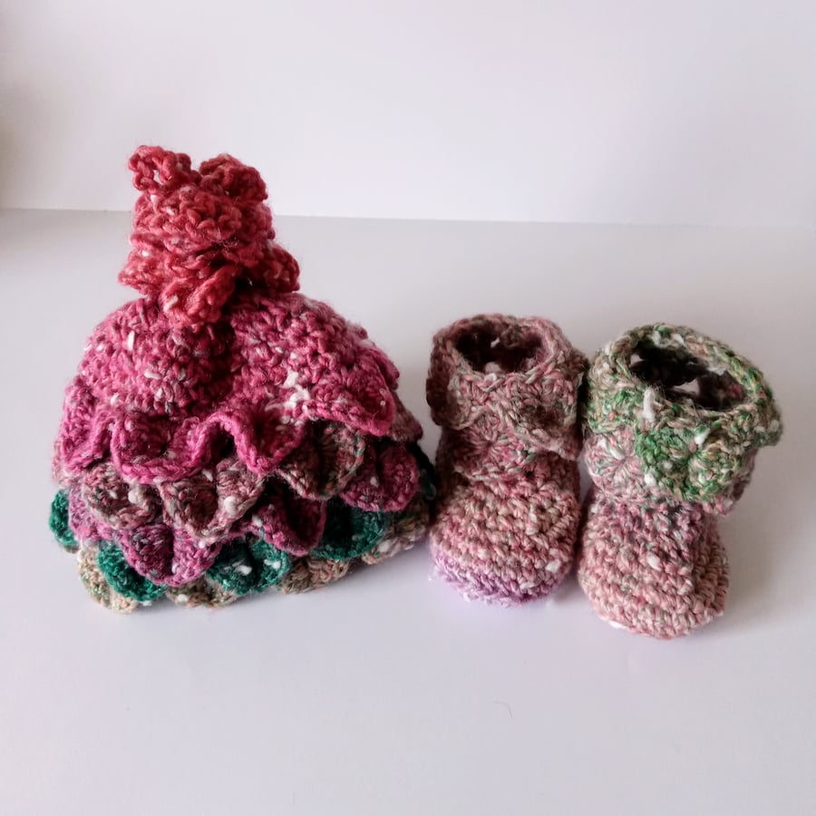 Baby Crochet Faery Hat and Boots