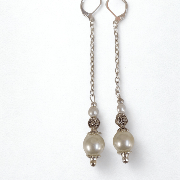 Long Silver Pearl & Daisy Drops
